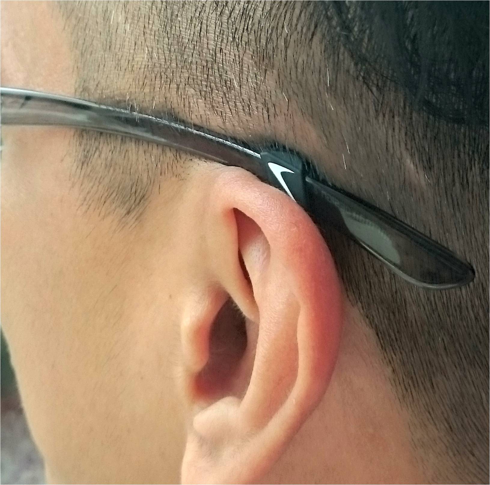 glasses ear